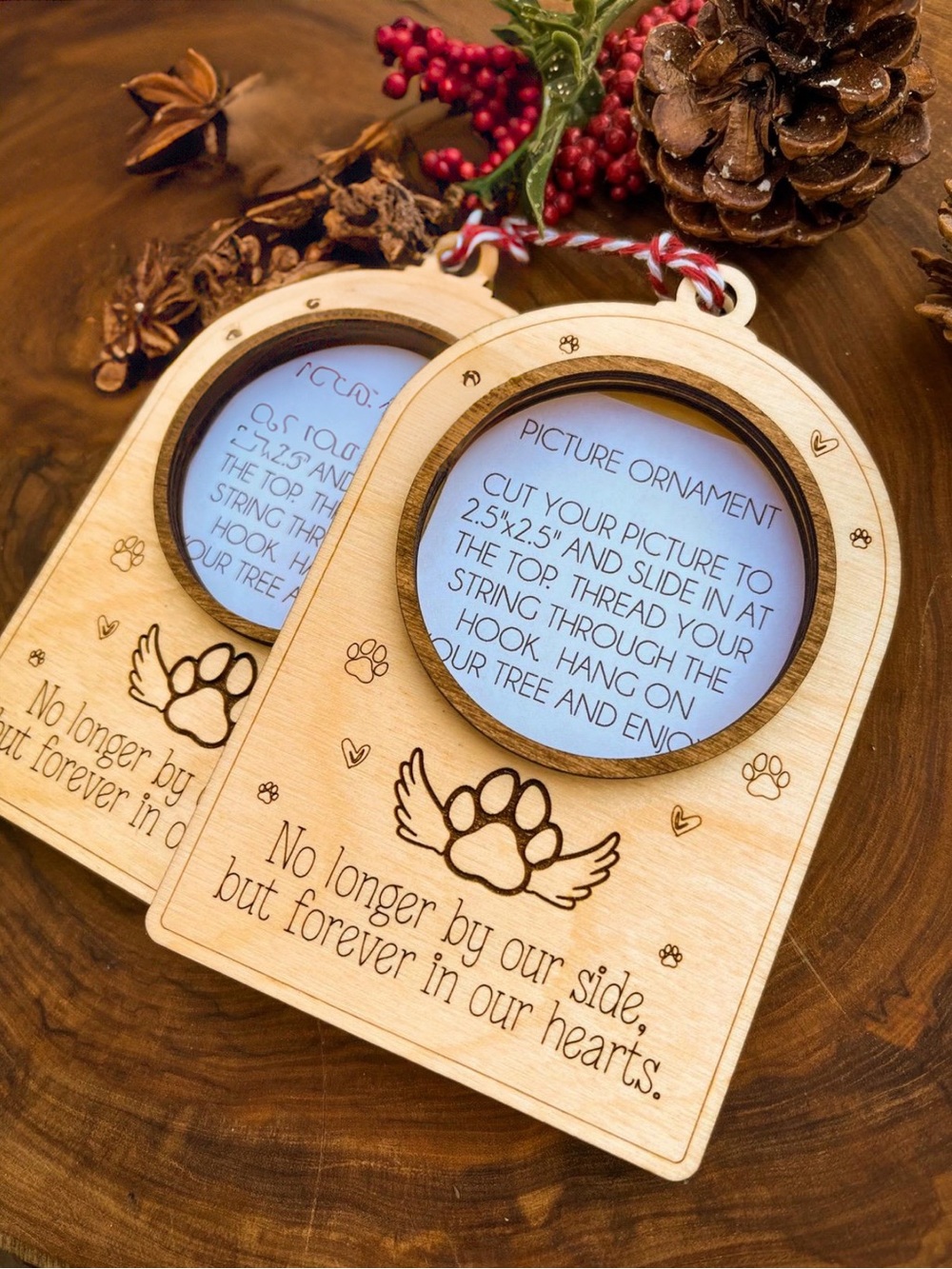 ✴️New✴️Wooden Pet Memorial Picture Ornament - Paw with Wings (2/$10)